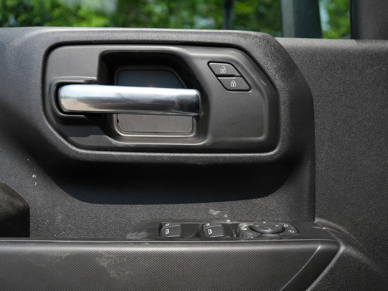 2026 GMC SIERRA 2500HD Pro Photo