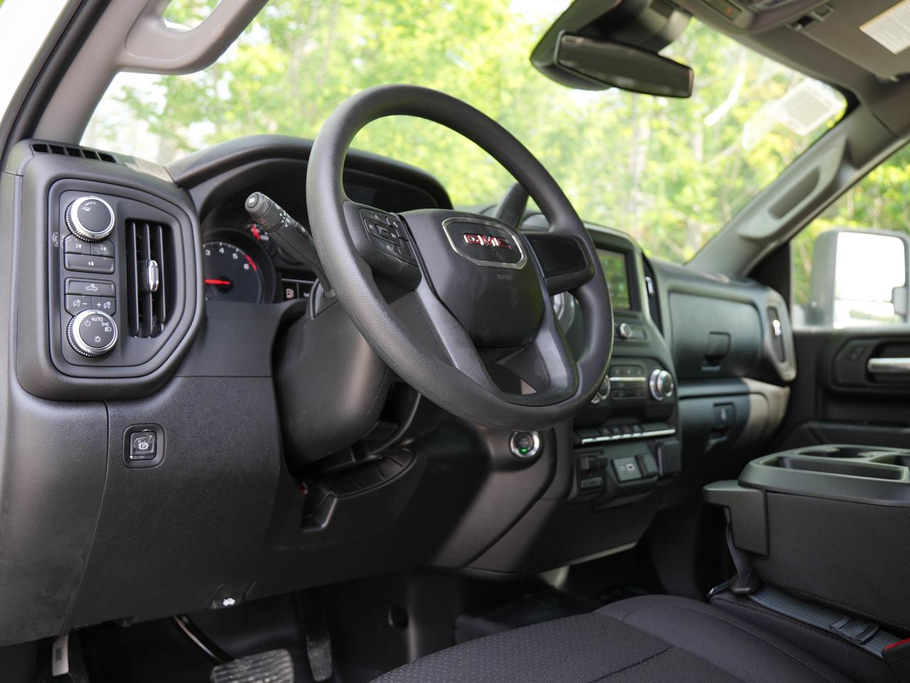 2026 GMC SIERRA 2500HD Pro Photo
