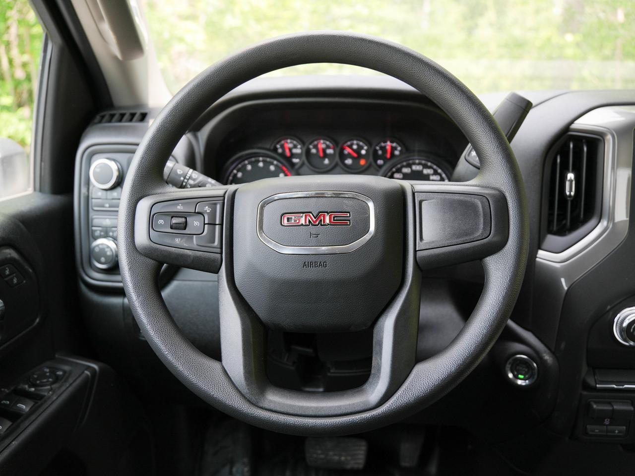 2026 GMC SIERRA 2500HD Pro Photo