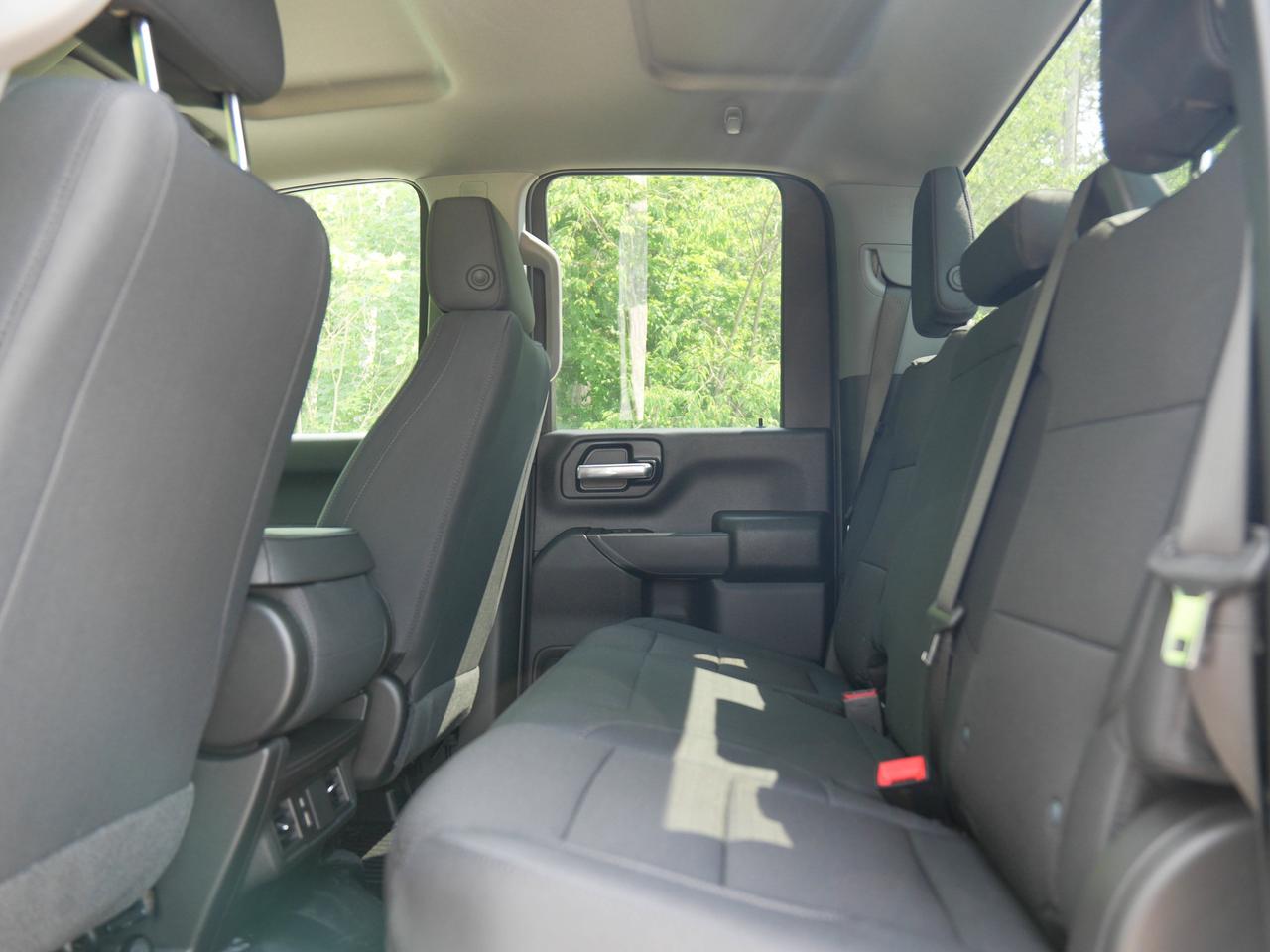 2026 GMC SIERRA 2500HD Pro Photo