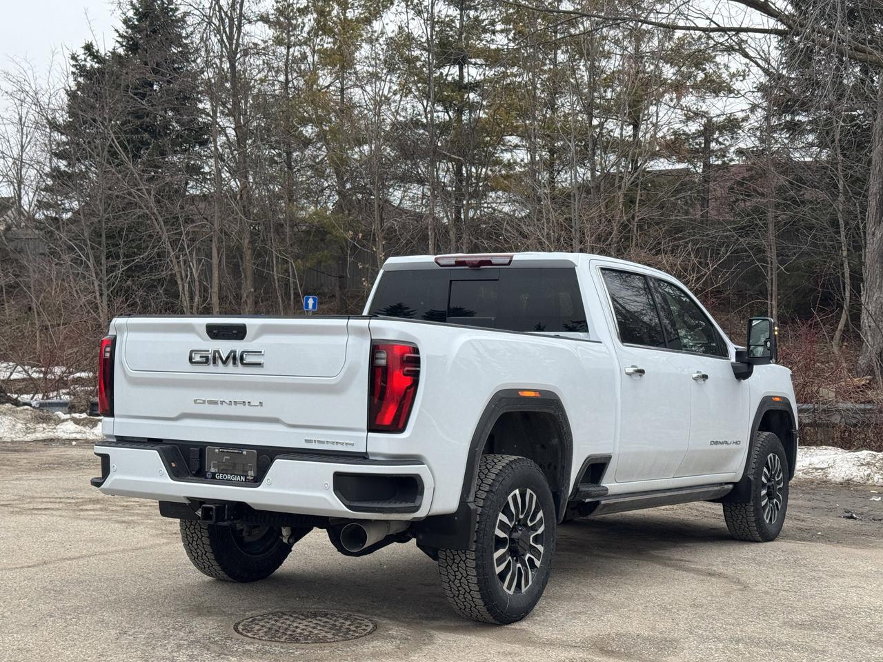 2026 GMC SIERRA 2500HD Denali Ultimate Photo