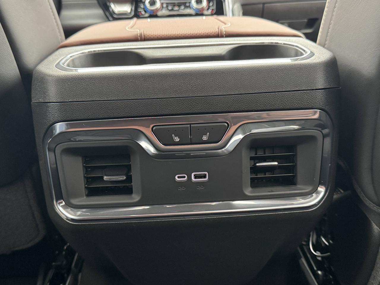 2026 GMC SIERRA 2500HD Denali Ultimate Photo