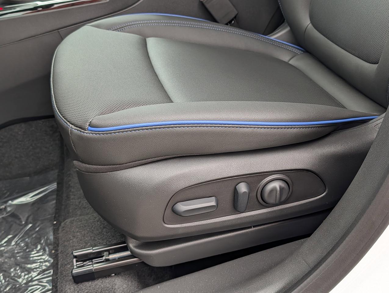2026 Buick Encore GX Sport Touring Photo