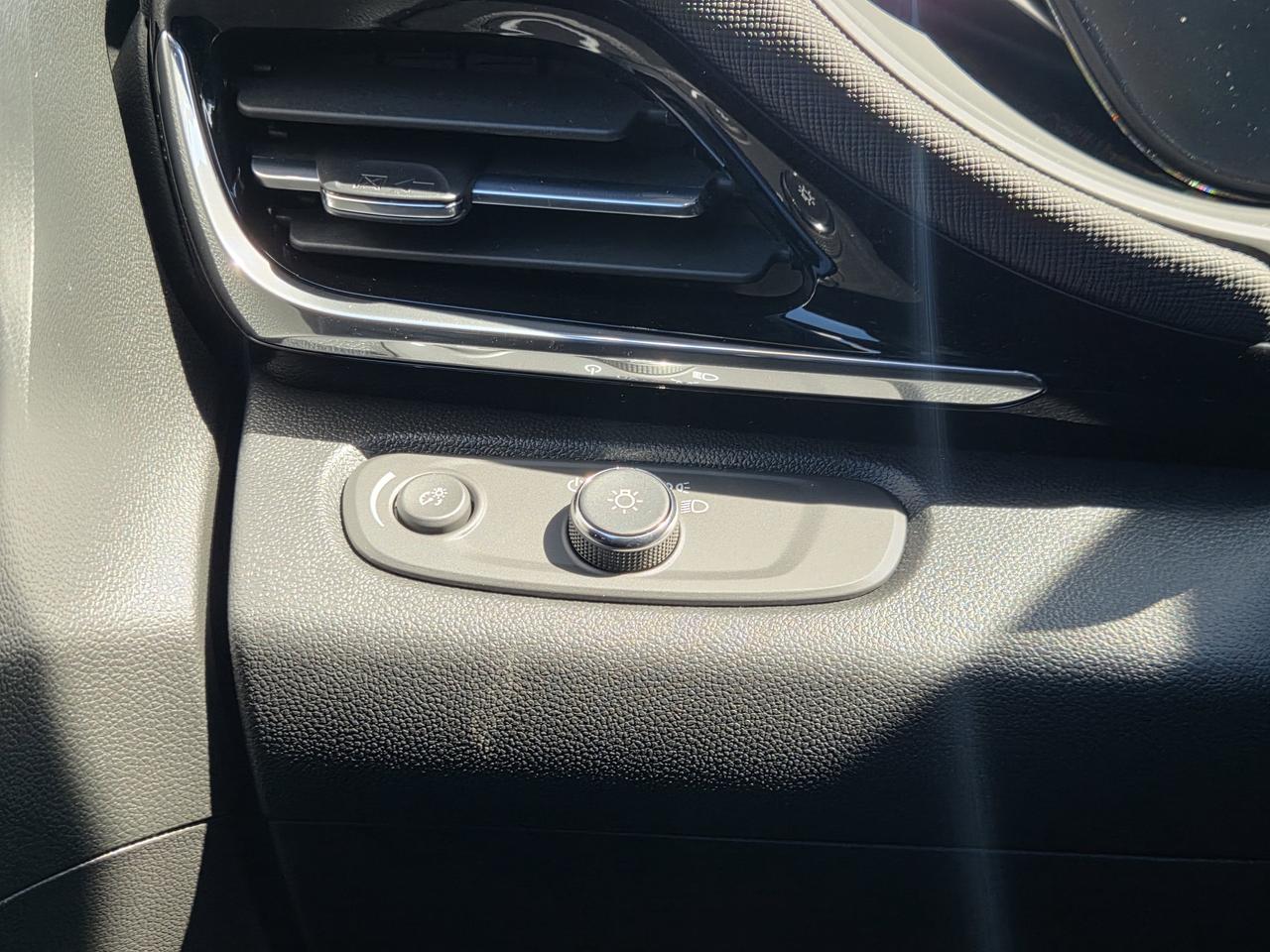 2026 Buick Envista Avenir Photo