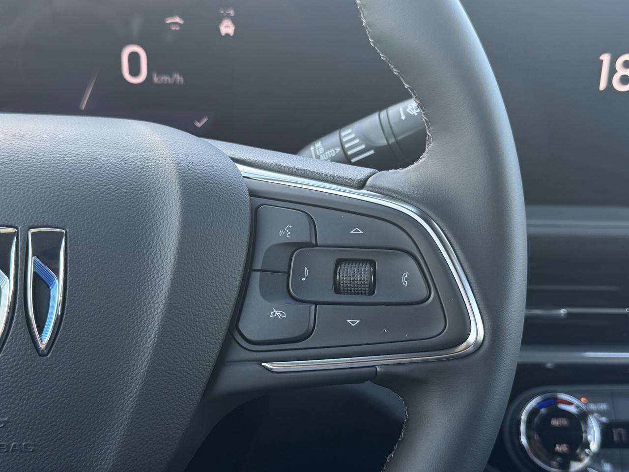 2026 Buick Envista Sport Touring Photo