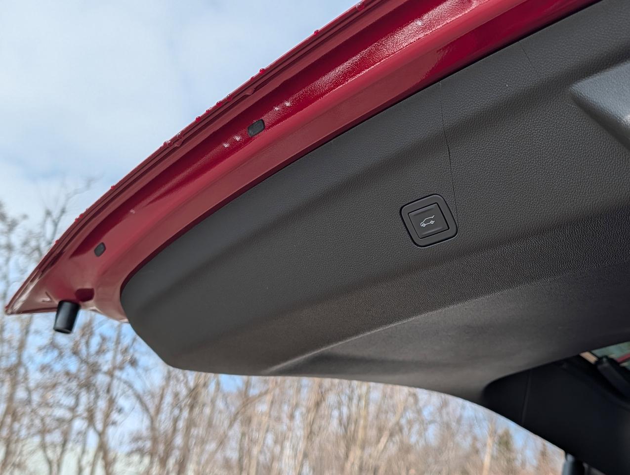 2026 Chevrolet Suburban High Country Photo