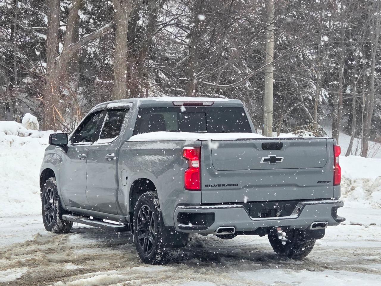 2024 Chevrolet Silverado 1500 RST Photo