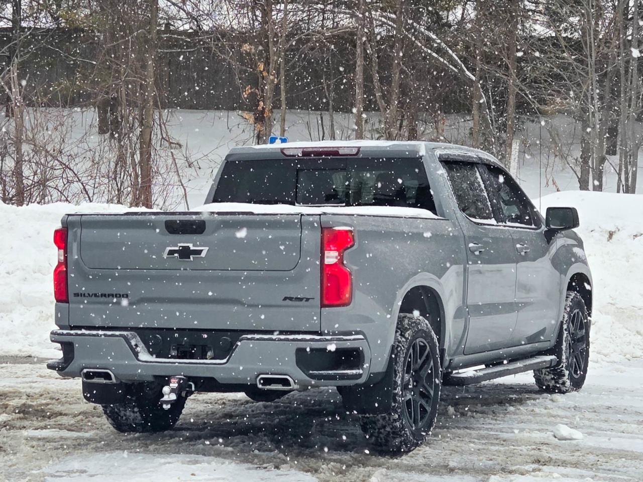 2024 Chevrolet Silverado 1500 RST Photo