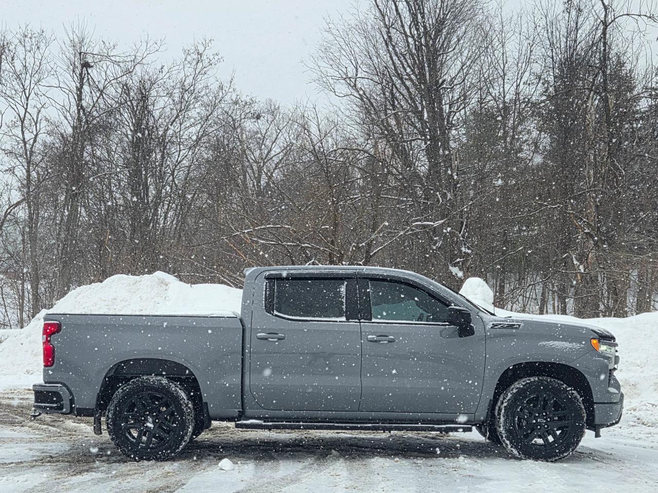 2024 Chevrolet Silverado 1500 RST Photo