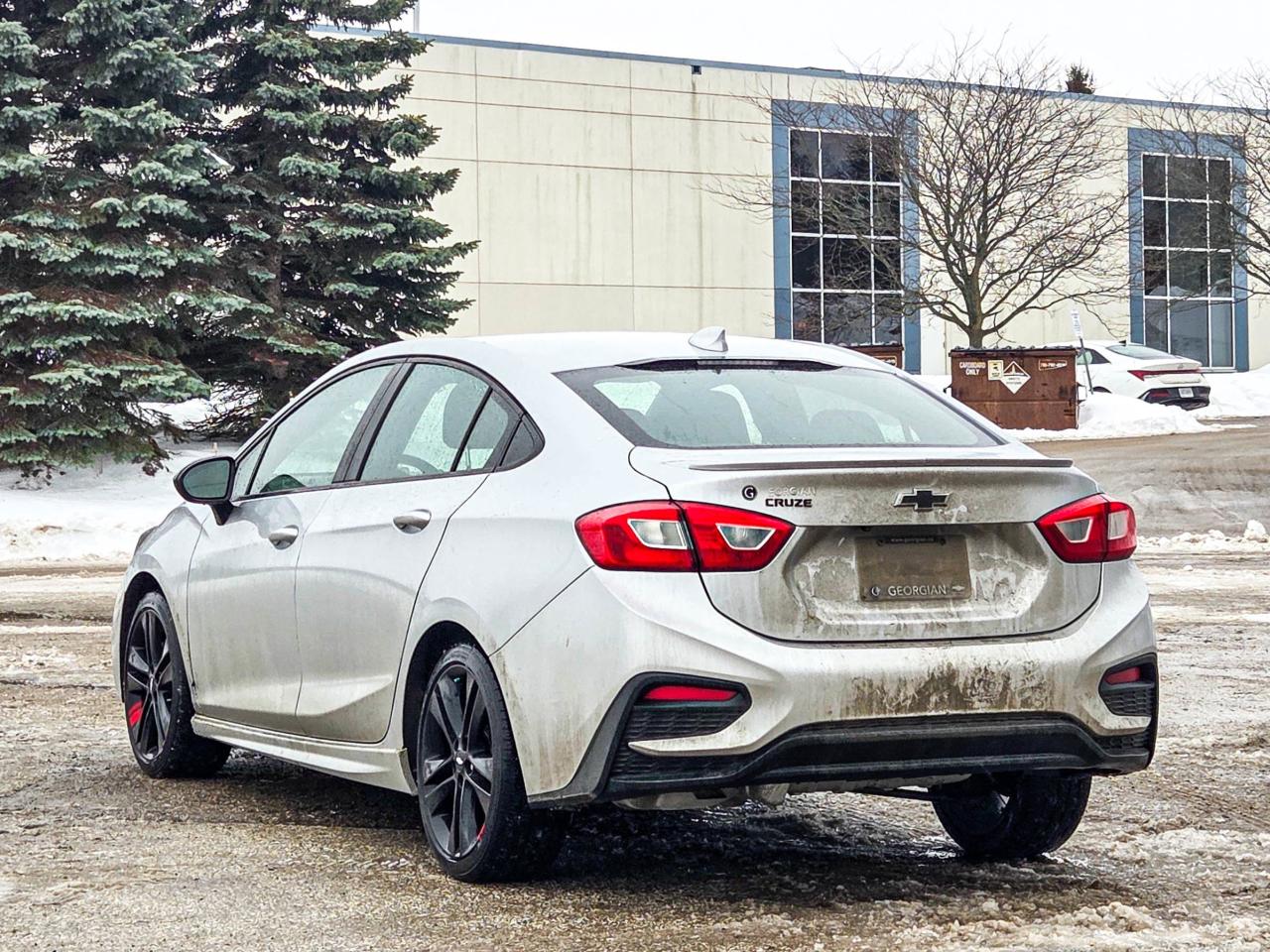 2018 Chevrolet Cruze LT Photo