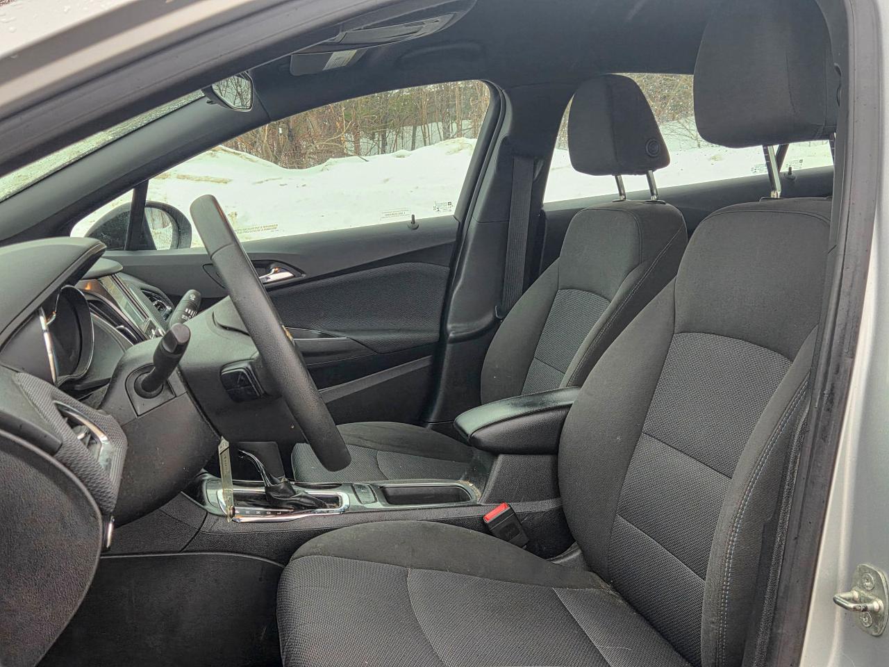 2018 Chevrolet Cruze LT Photo