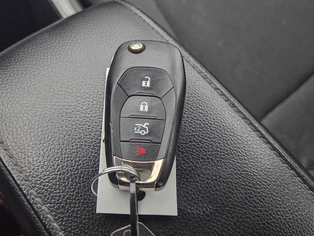 2018 Chevrolet Cruze LT Photo