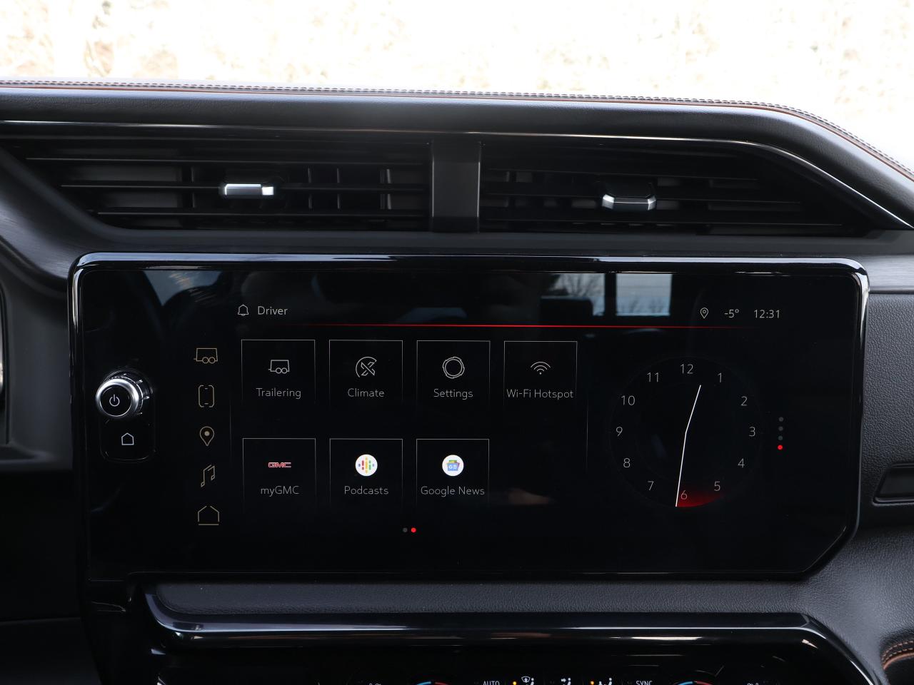 2023 GMC Sierra 1500 AT4 Photo