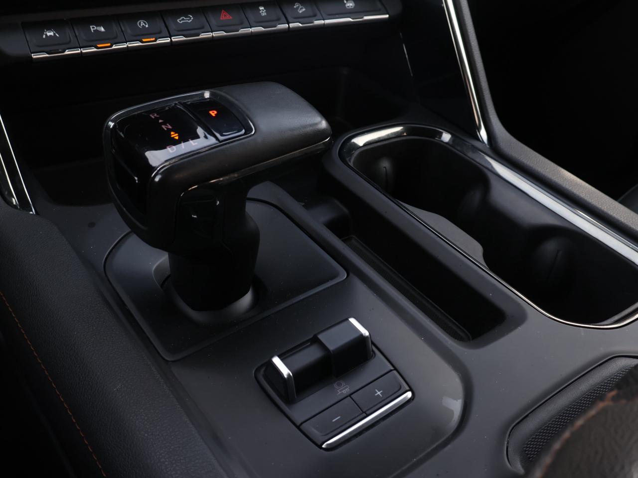 2023 GMC Sierra 1500 AT4 Photo