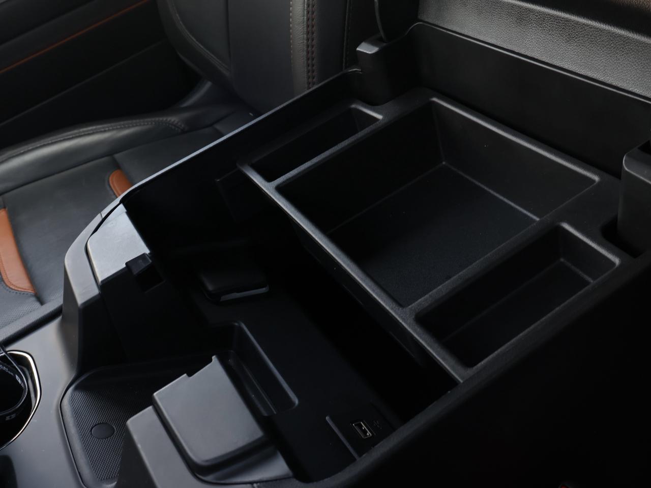 2023 GMC Sierra 1500 AT4 Photo