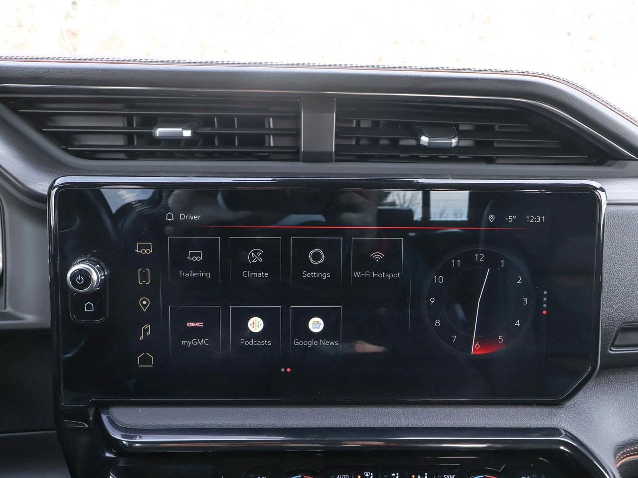 2023 GMC Sierra 1500 AT4 Photo