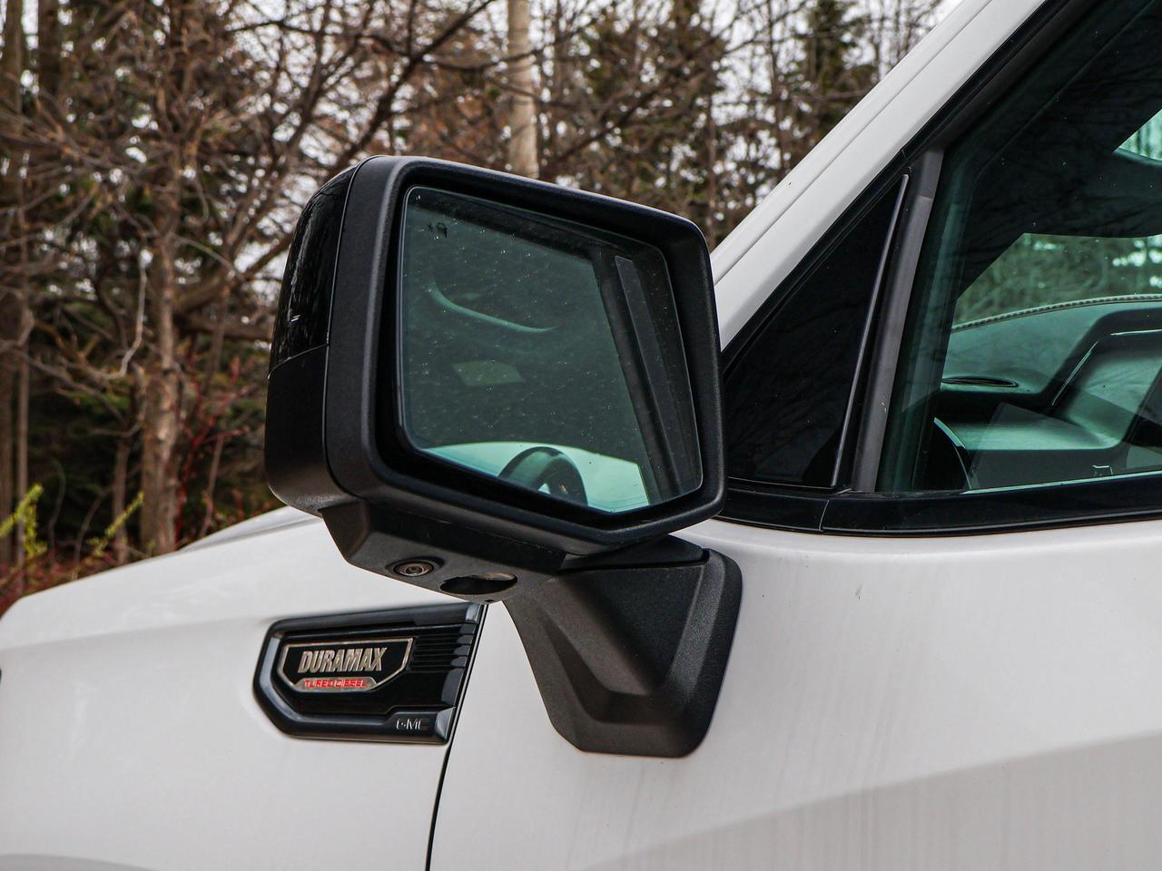 2023 GMC Sierra 1500 AT4 Photo