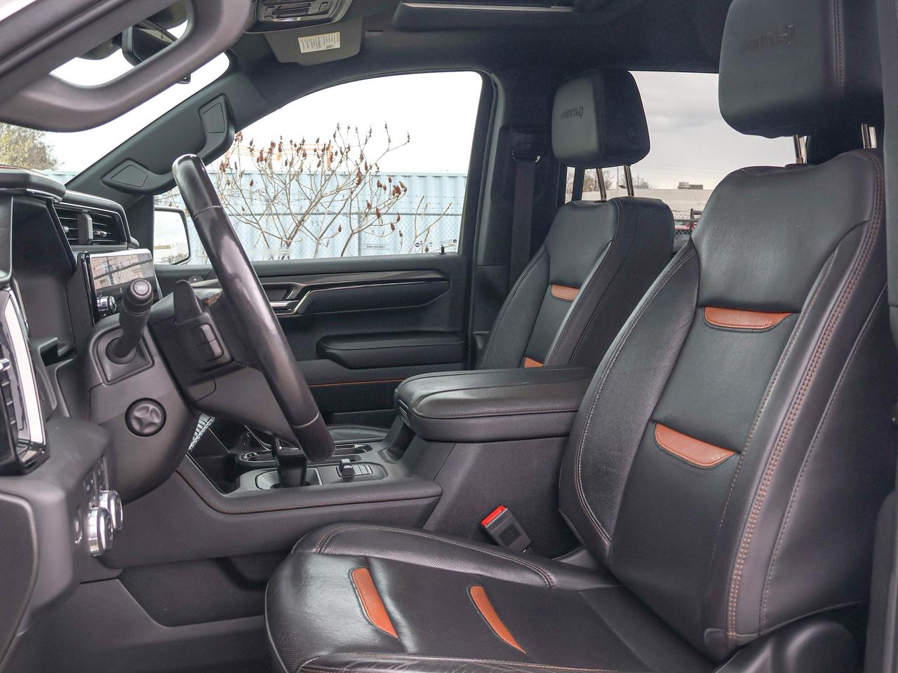 2023 GMC Sierra 1500 AT4 Photo