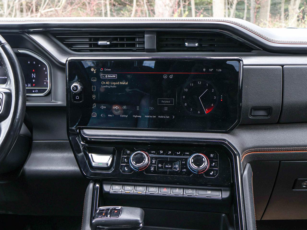 2023 GMC Sierra 1500 AT4 Photo