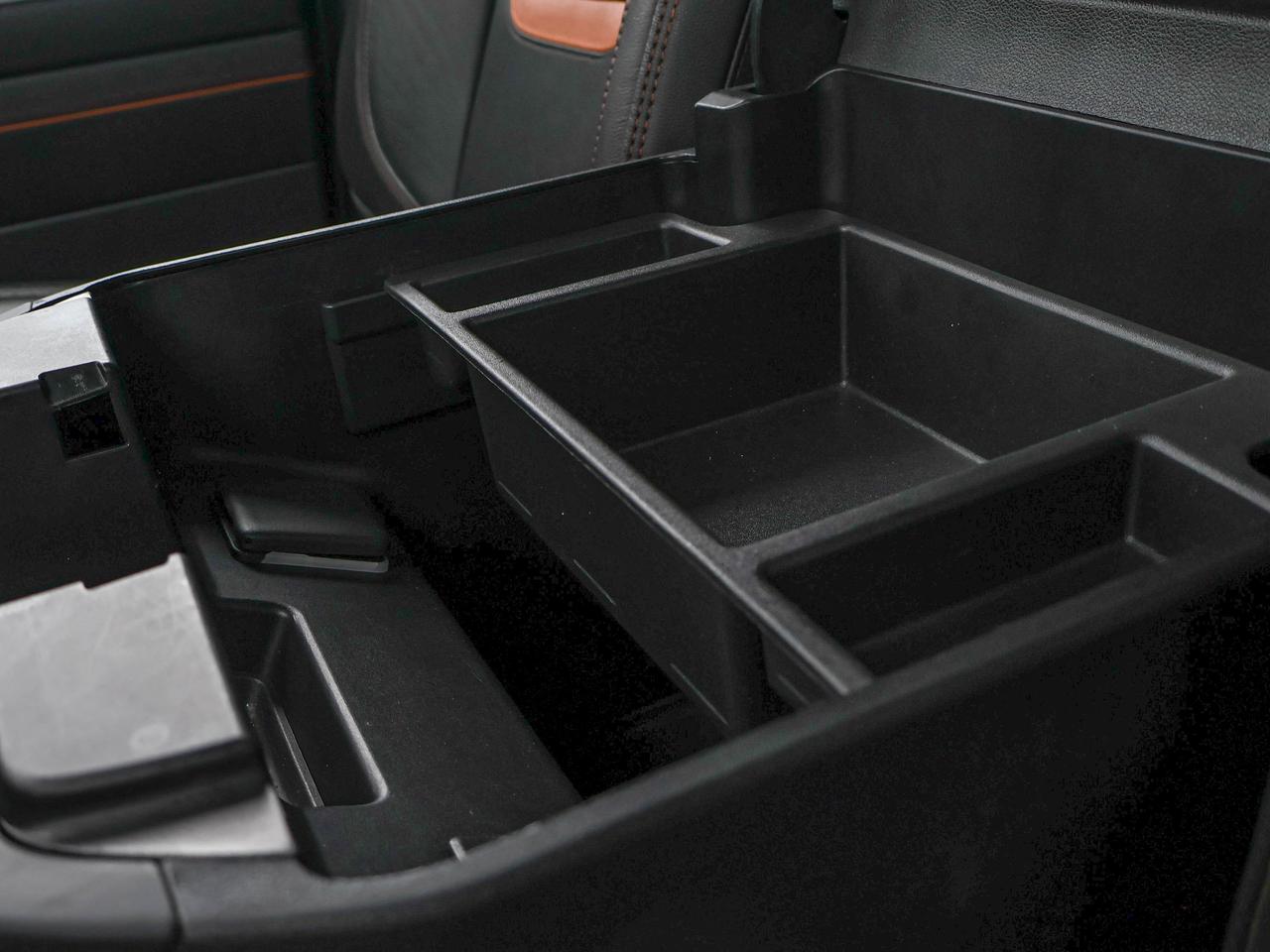 2023 GMC Sierra 1500 AT4 Photo