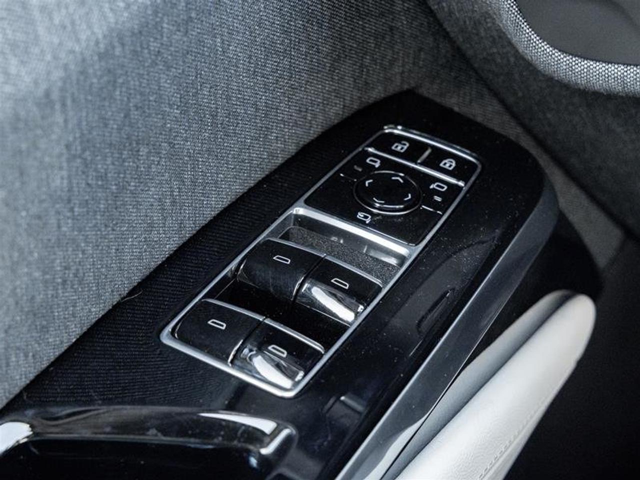 2026 Cadillac Escalade ESV Platinum Sport Photo