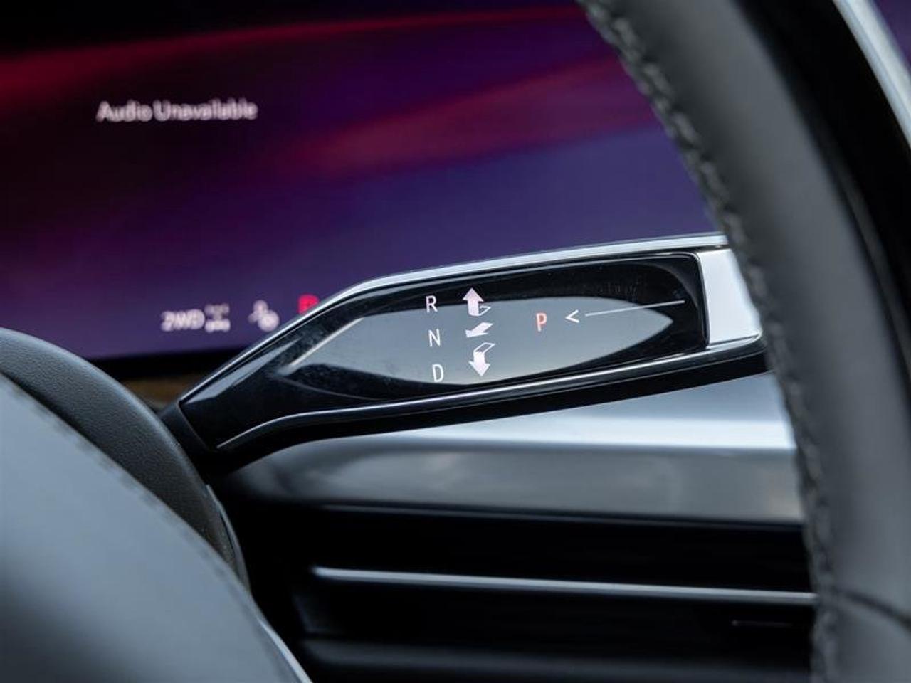 2026 Cadillac Escalade ESV Platinum Sport Photo