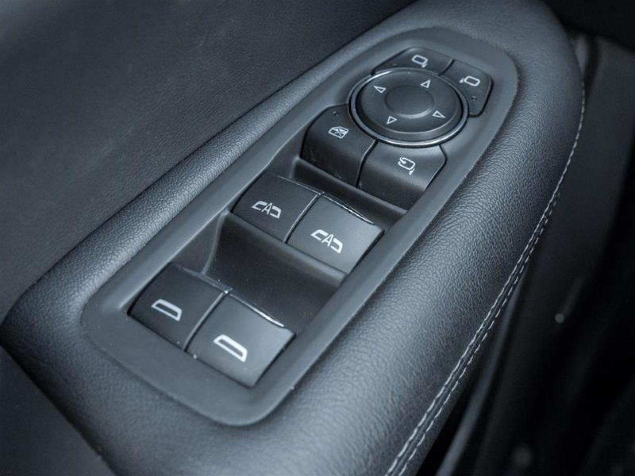 2021 Cadillac XT5 Sport AWD Photo