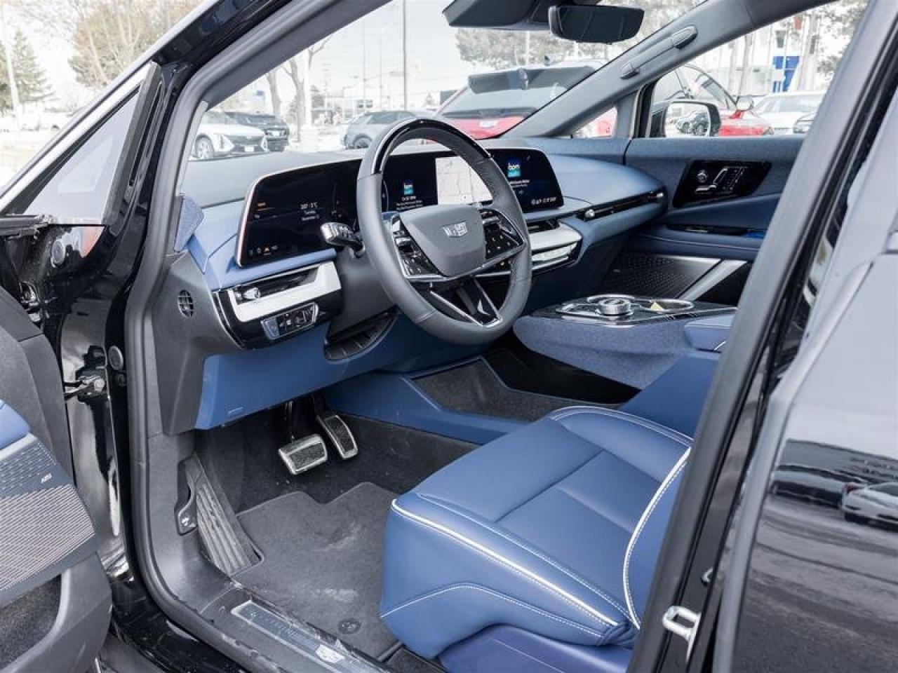 2026 Cadillac OPTIQ Premium Luxury Photo