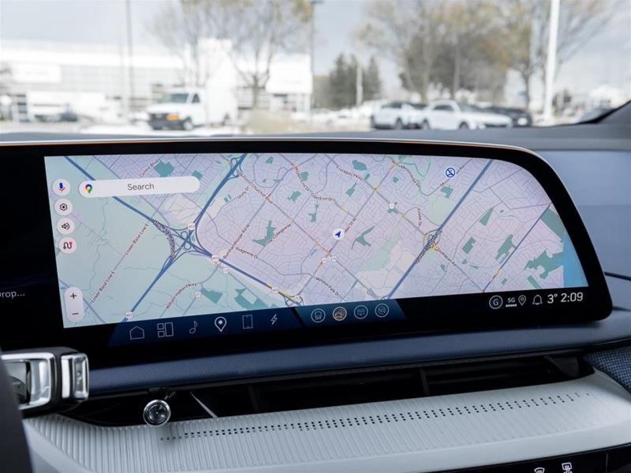 2026 Cadillac OPTIQ Premium Luxury Photo