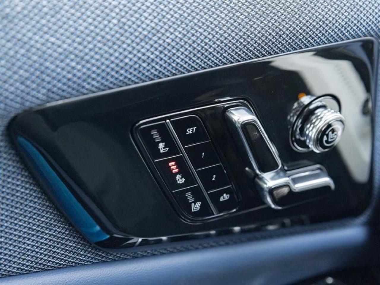 2026 Cadillac OPTIQ Premium Luxury Photo