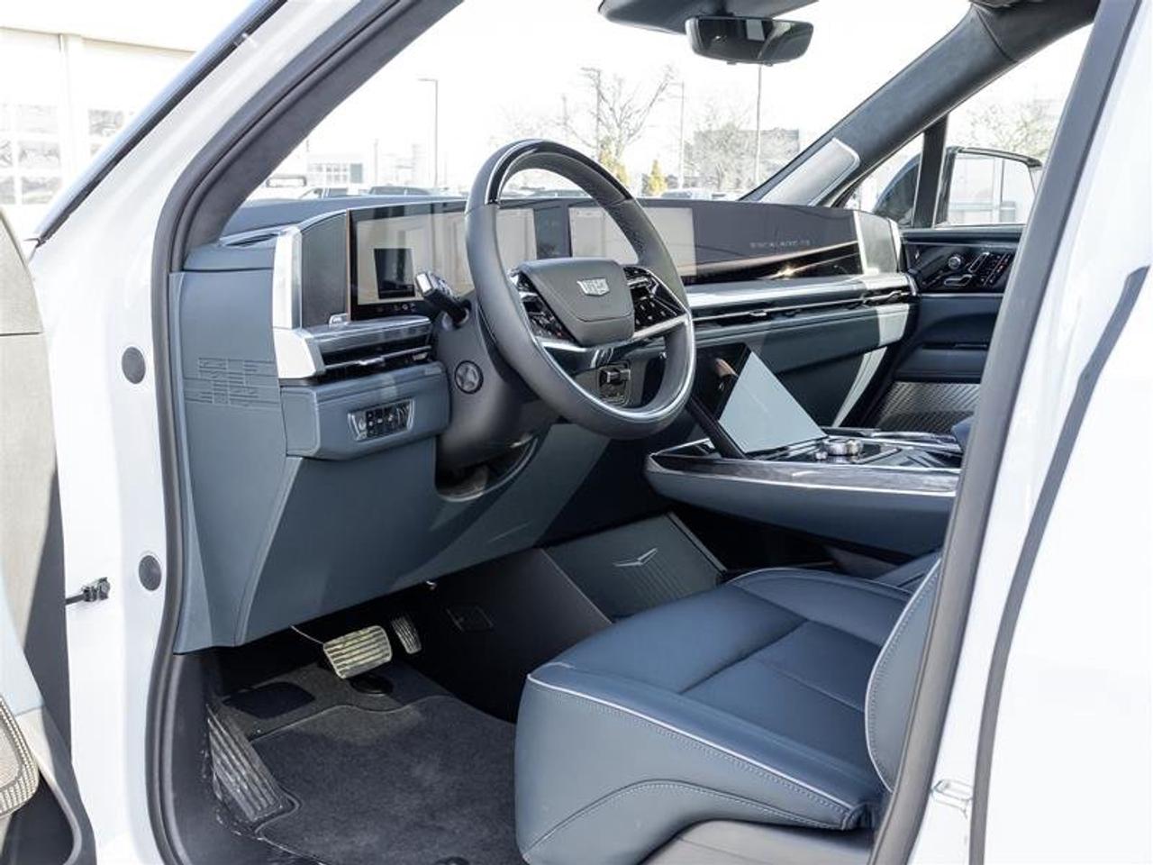 2026 Cadillac Escalade IQ Premium Sport Photo