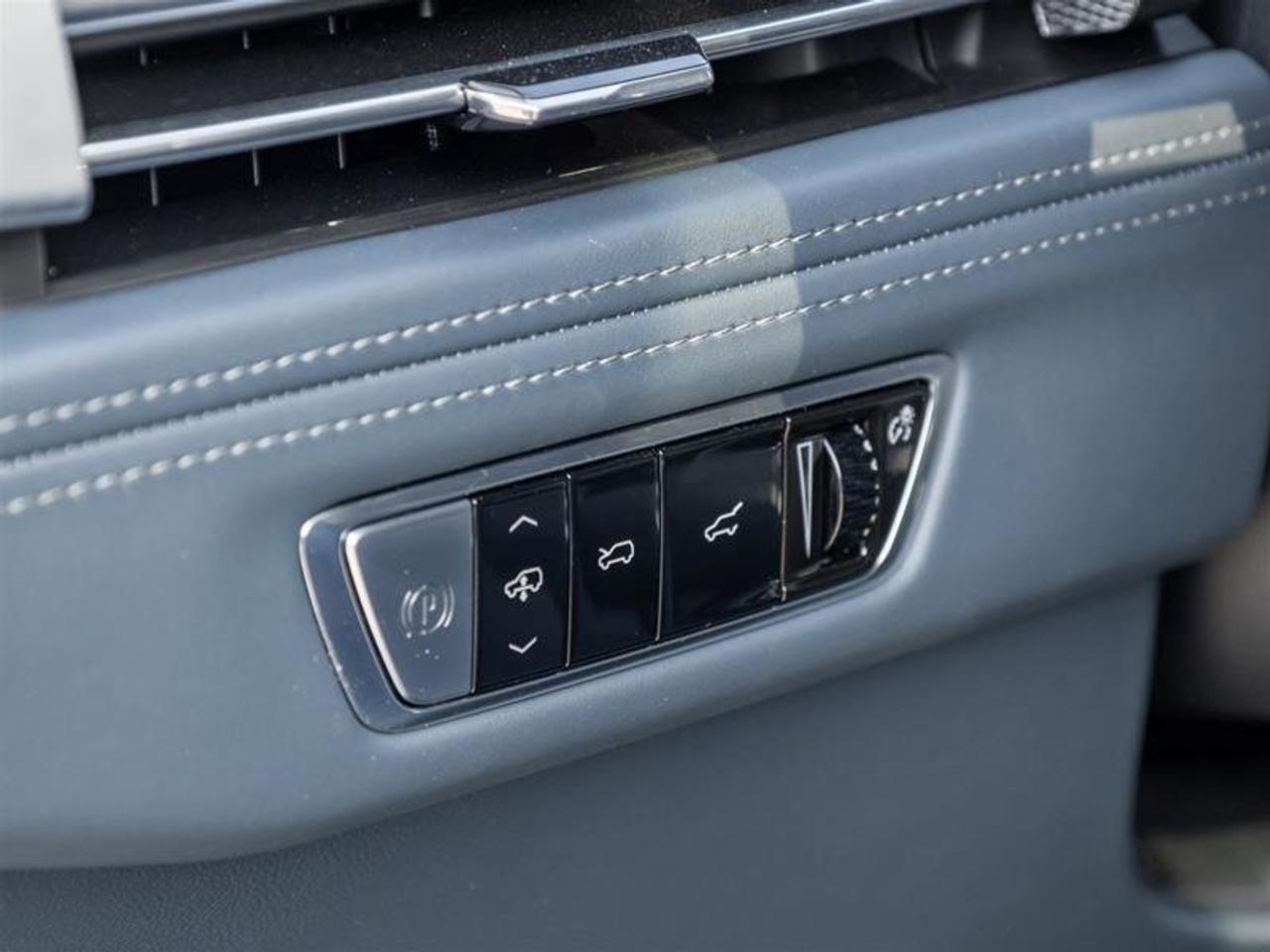 2026 Cadillac Escalade IQ Premium Sport Photo