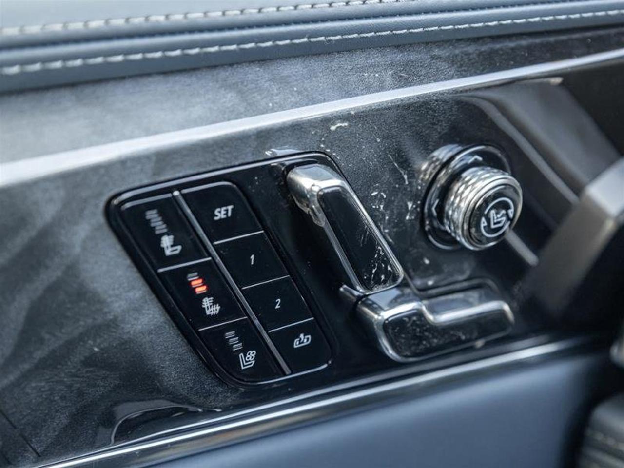 2026 Cadillac Escalade IQ Premium Sport Photo