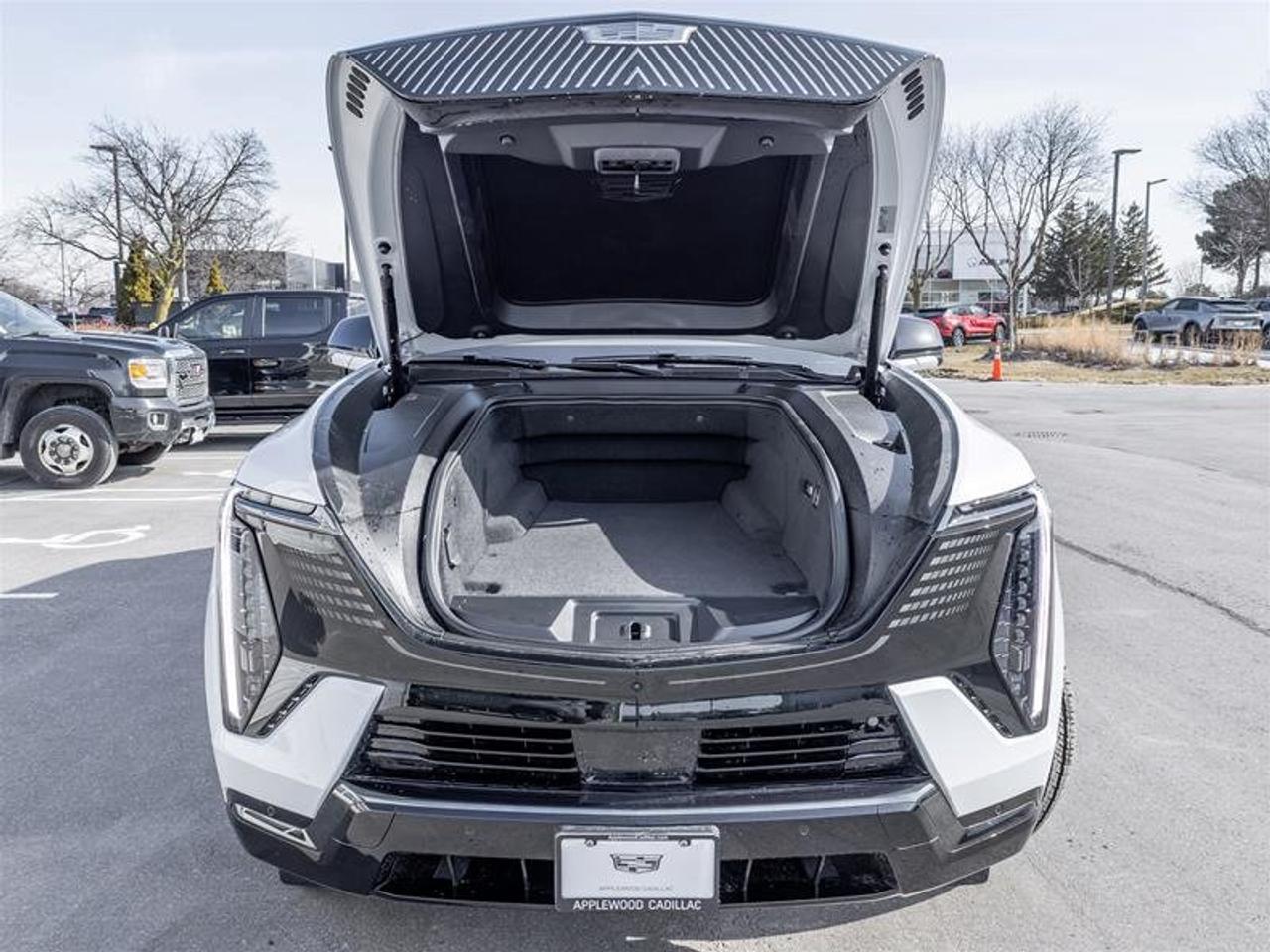 2026 Cadillac Escalade IQ Premium Sport Photo