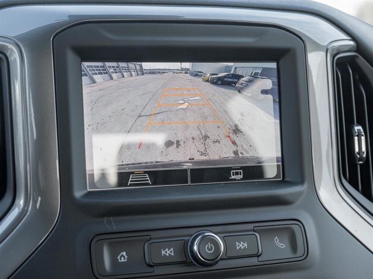 2026 Chevrolet Silverado 1500 Custom Trail Boss Photo