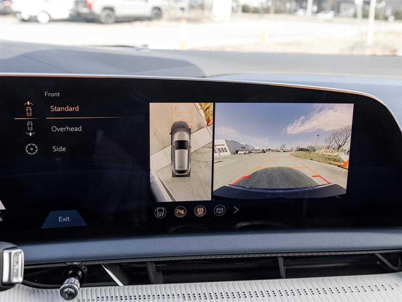 2026 Cadillac OPTIQ Premium Luxury Photo