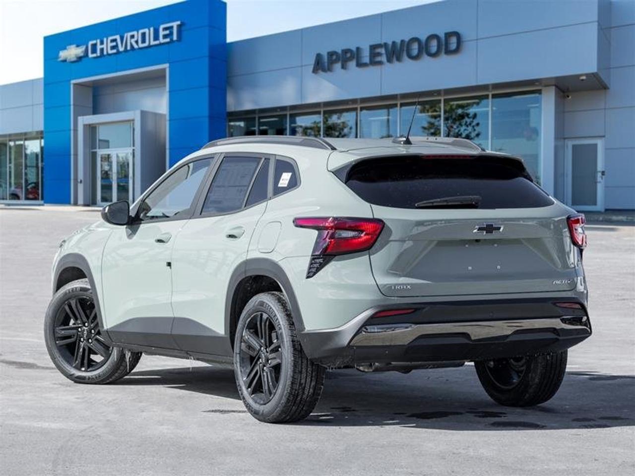 2026 Chevrolet Trax ACTIV Photo4