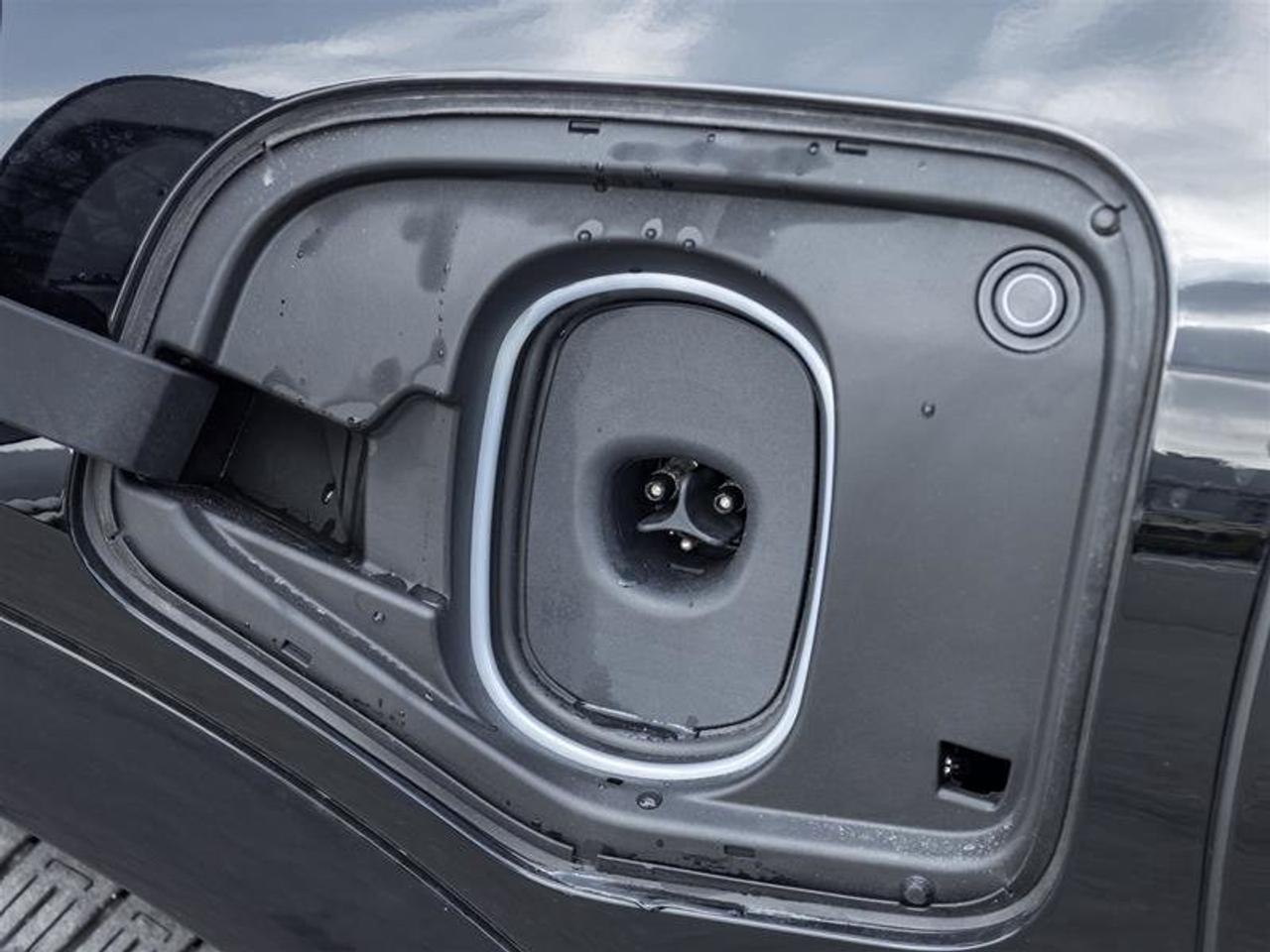 2026 Cadillac OPTIQ Premium Luxury Photo