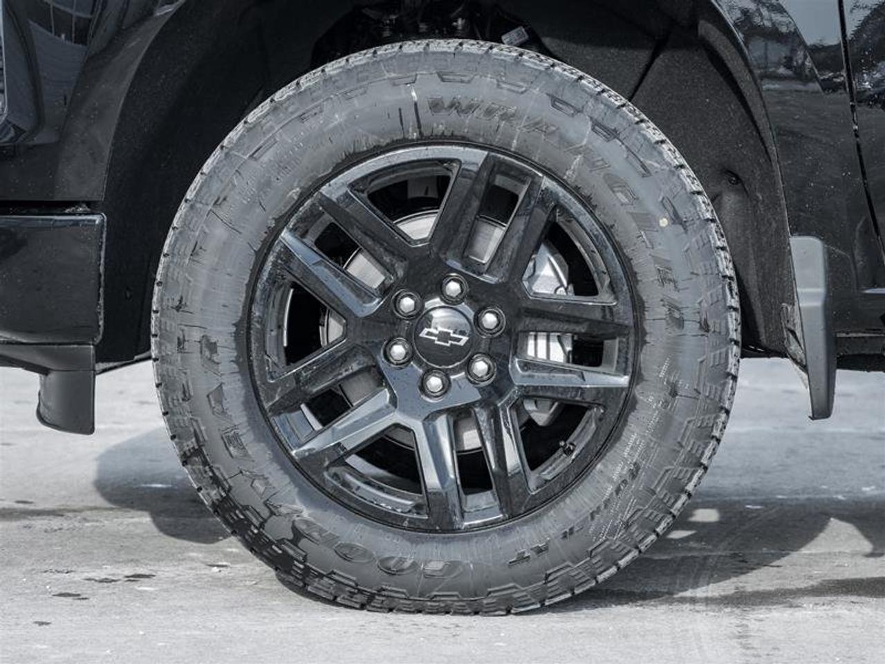 2026 Chevrolet Silverado 1500 RST Photo