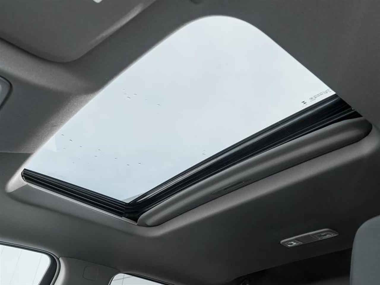 2026 Chevrolet Silverado 1500 RST Photo