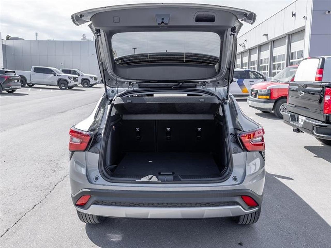 2026 Chevrolet Trax LT Photo