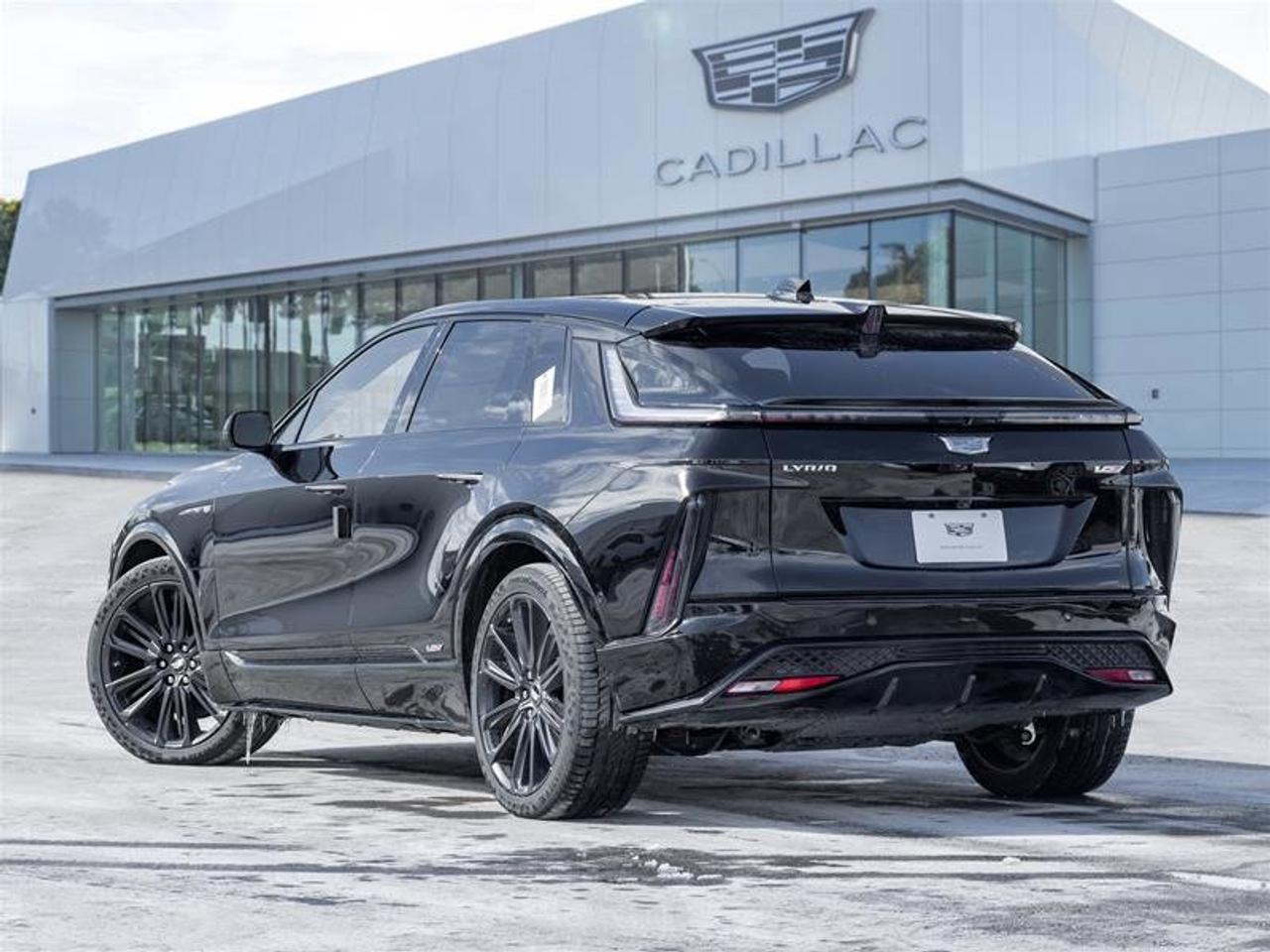 2026 Cadillac LYRIQ LYRIQ-V Premium Photo