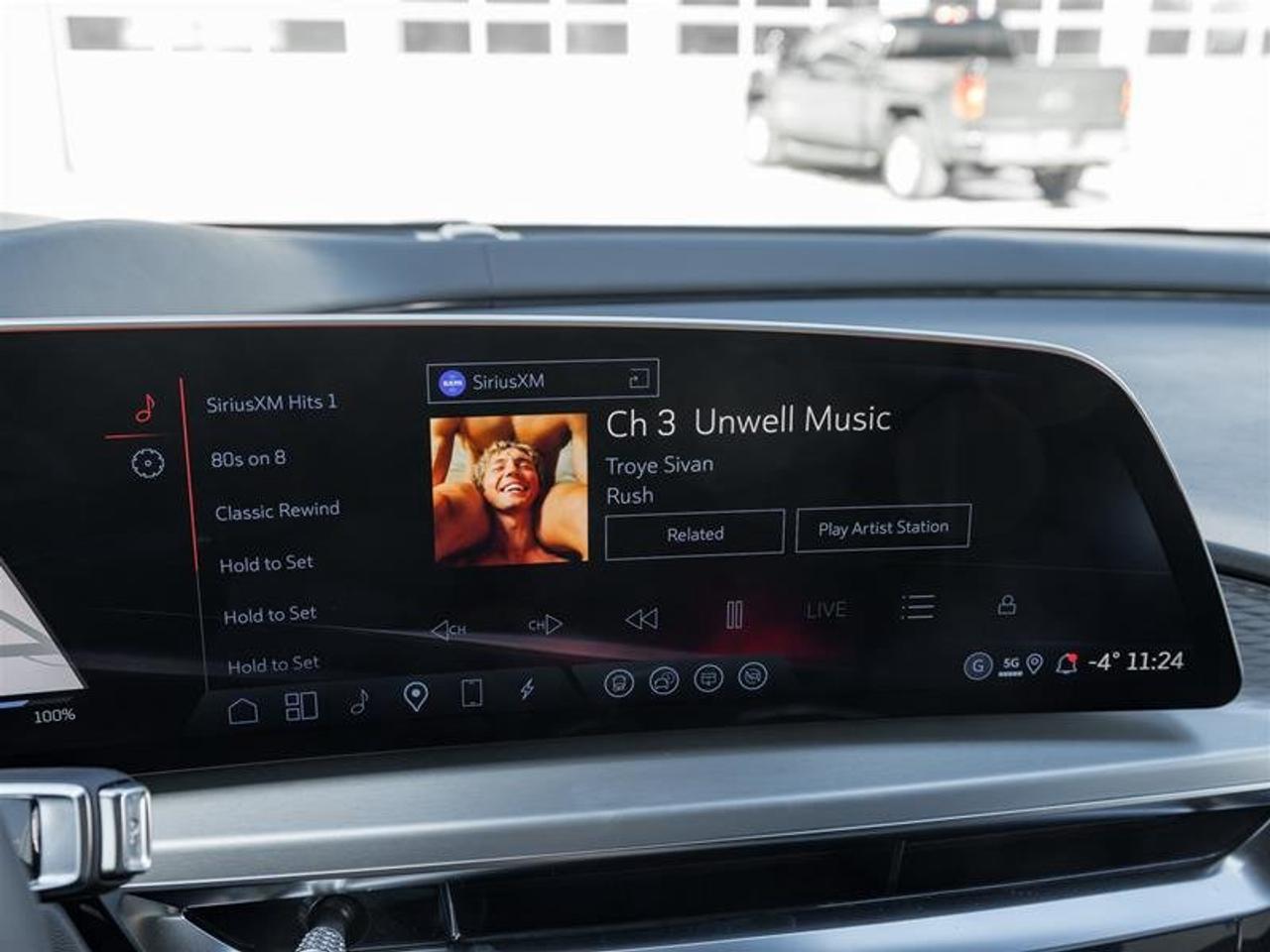 2026 Cadillac LYRIQ LYRIQ-V Premium Photo