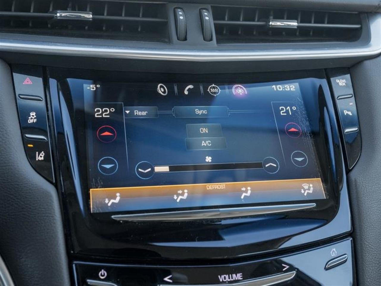 2015 Cadillac XTS AWD PREMIUM Photo