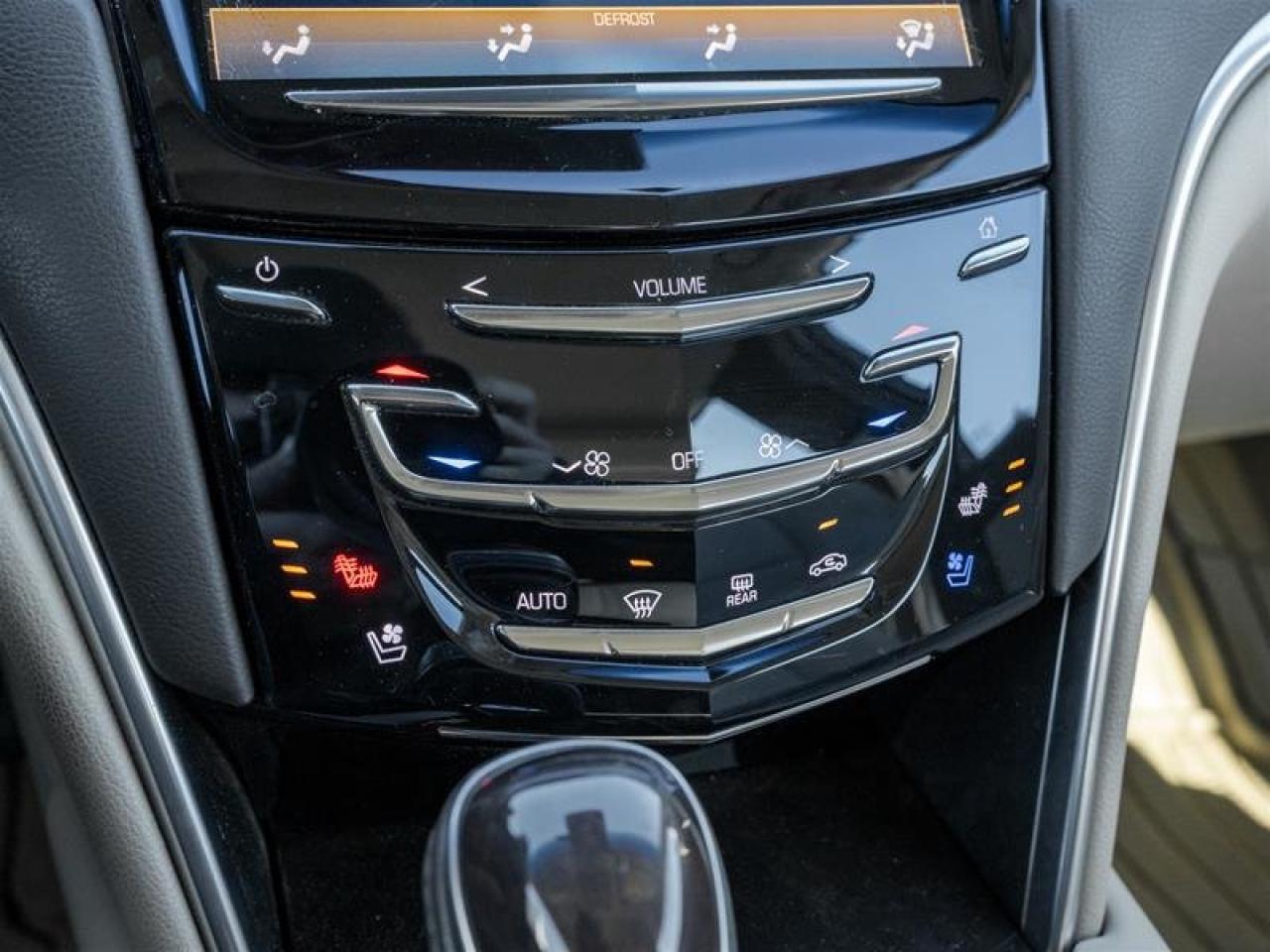 2015 Cadillac XTS AWD PREMIUM Photo