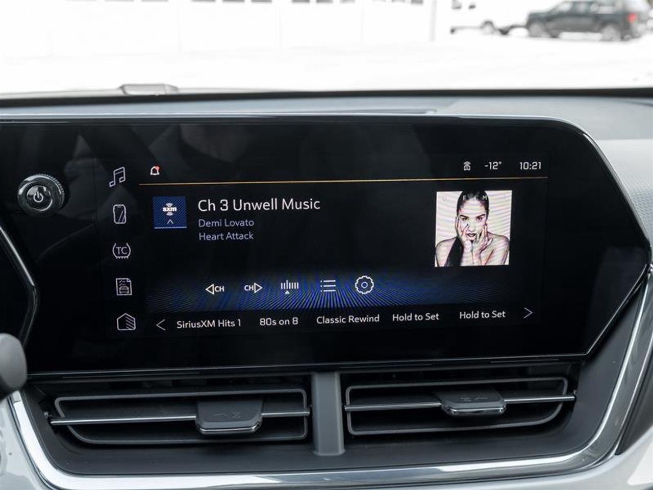 2026 Chevrolet Trax LT Photo