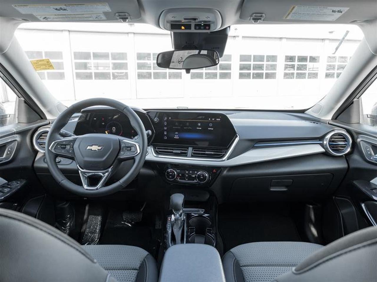 2026 Chevrolet Trax LT Photo
