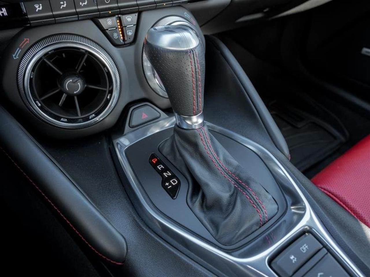 2018 Chevrolet Camaro Coupe 2LT Photo