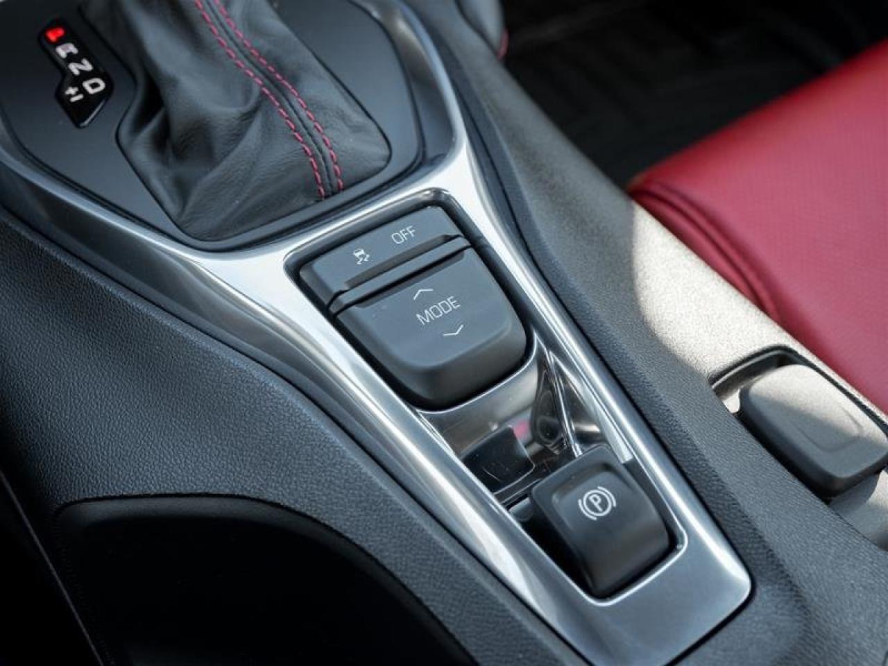 2018 Chevrolet Camaro Coupe 2LT Photo