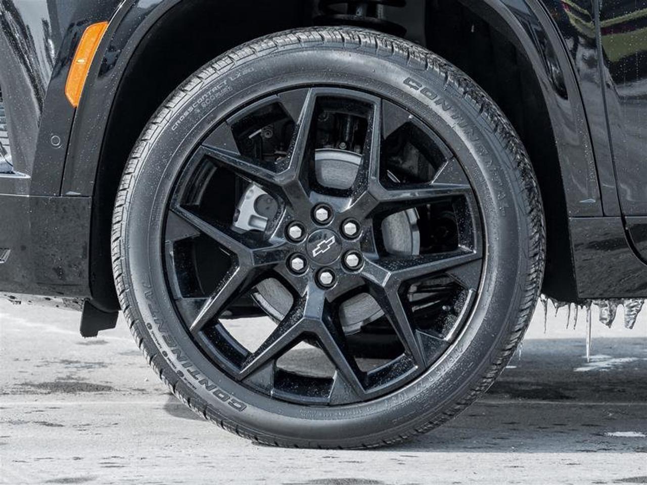 2026 Chevrolet Traverse RS Photo3